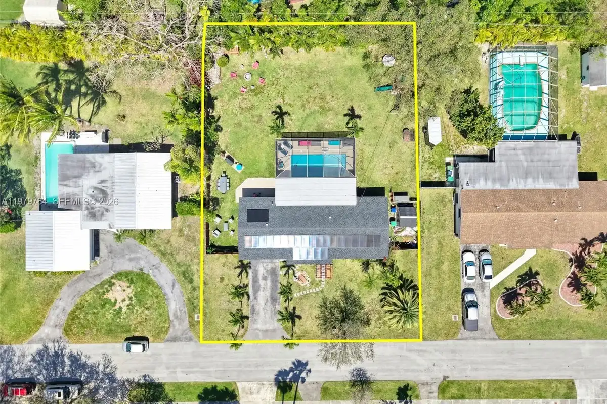 8935 SW 186th Ter, Cutler Bay: photo 1 of 53