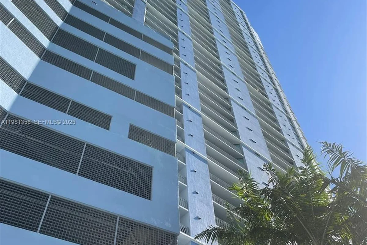 335 S Biscayne Blvd #3610, Miami: photo 1 of 34
