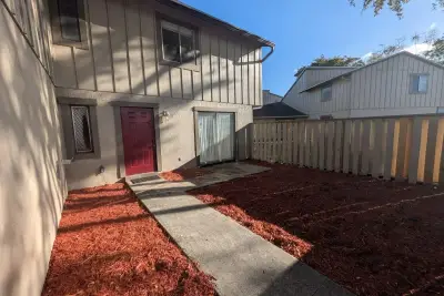 5702 NW 22nd Ct #28-b, Lauderhill: photo 1 of 36