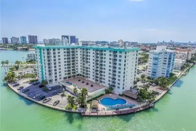 10350 W Bay Harbor Dr #7N, Bay Harbor Islands: photo 1 of 56