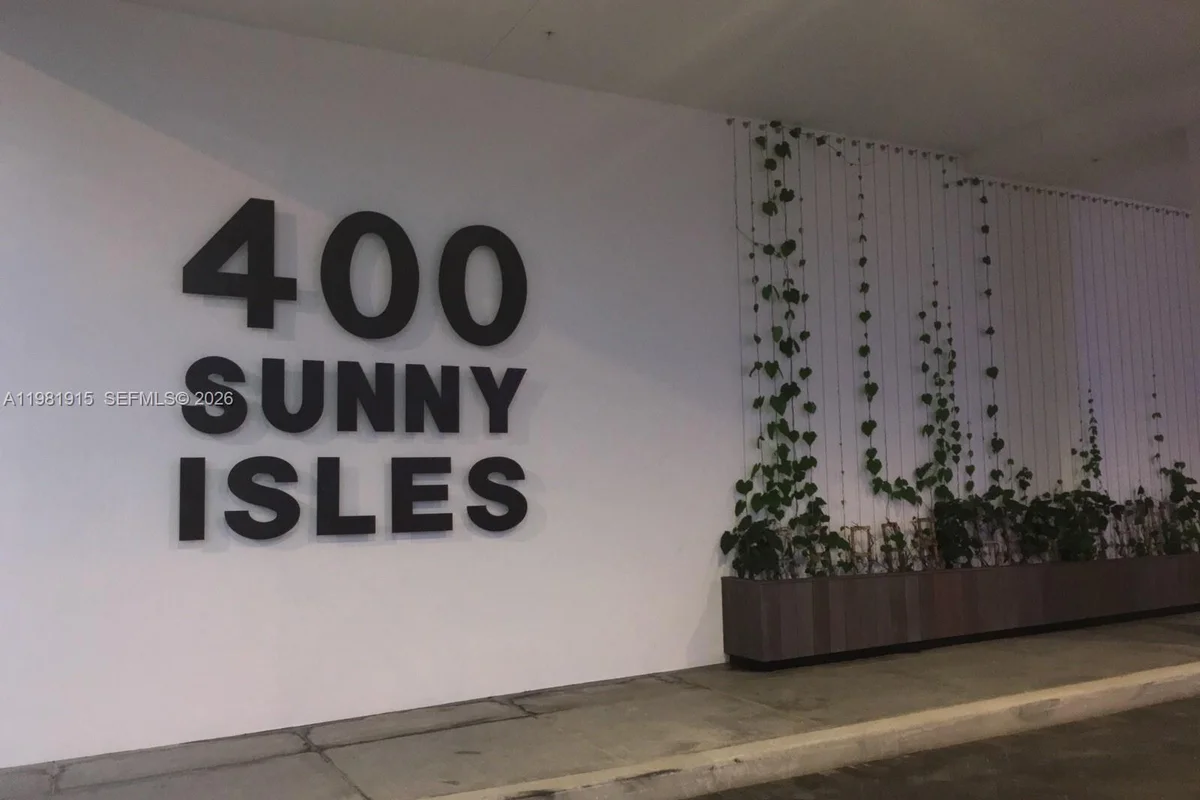 400 Sunny Isles Blvd #1701, Sunny Isles Beach: photo 1 of 32