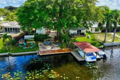 6647 Paul Mar Dr, Lantana: photo 1 of 60