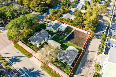 201 NE 1st Ave, Delray Beach: photo 1 of 74