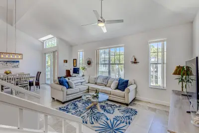 1701 Mizzenmast Way, Jupiter: photo 1 of 63