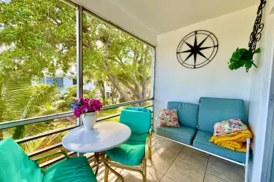 2551 W Golf Blvd #204, Pompano Beach: photo 1 of 38