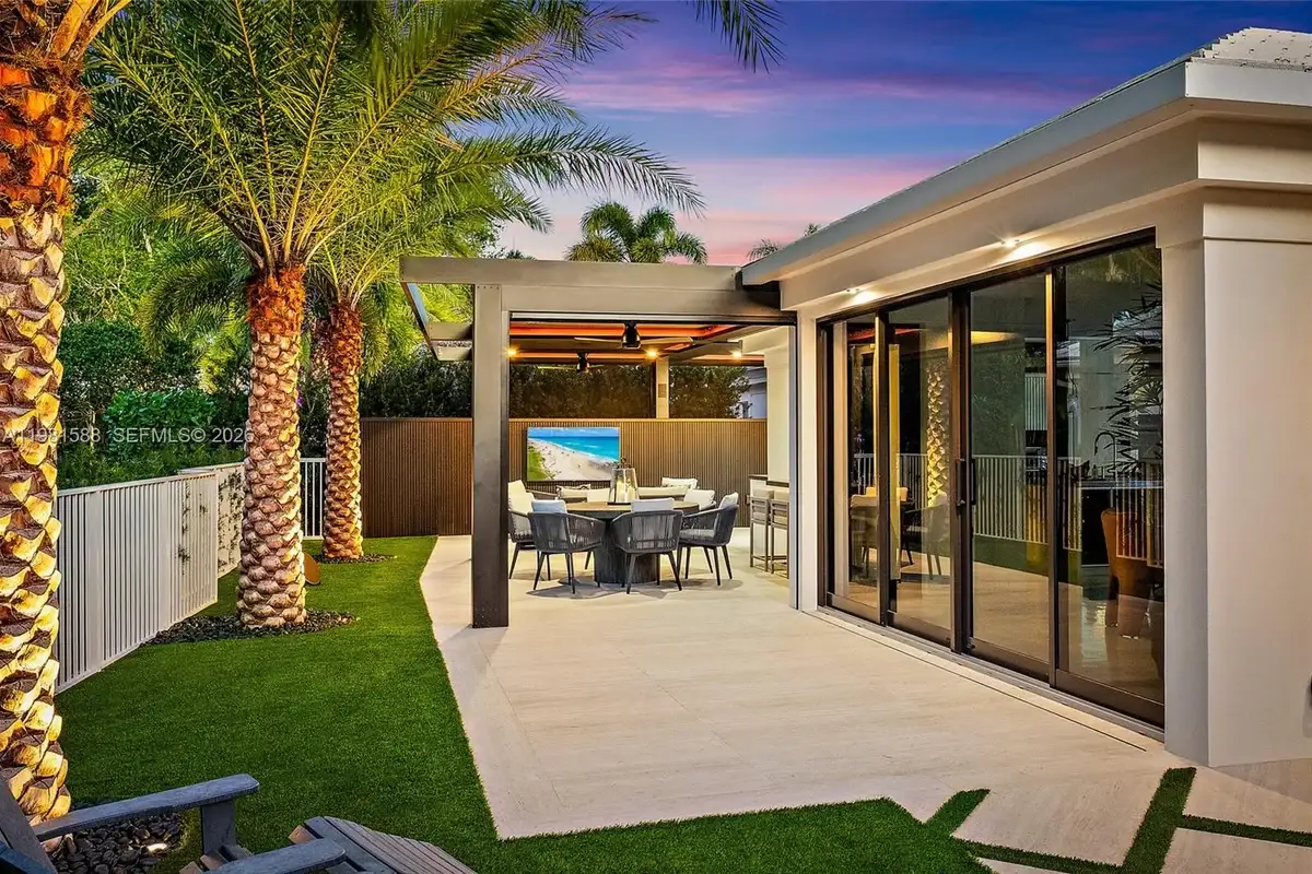 3501 Captains Way, Jupiter: photo 1 of 45