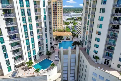9055 SW 73rd Ct #1104, Miami: photo 1 of 19