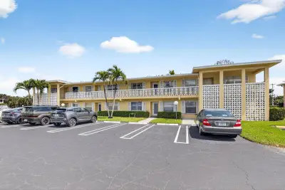 1150 Mahogany Way #203, Delray Beach: photo 1 of 66