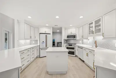 23373 Water Cir, Boca Raton: photo 1 of 63