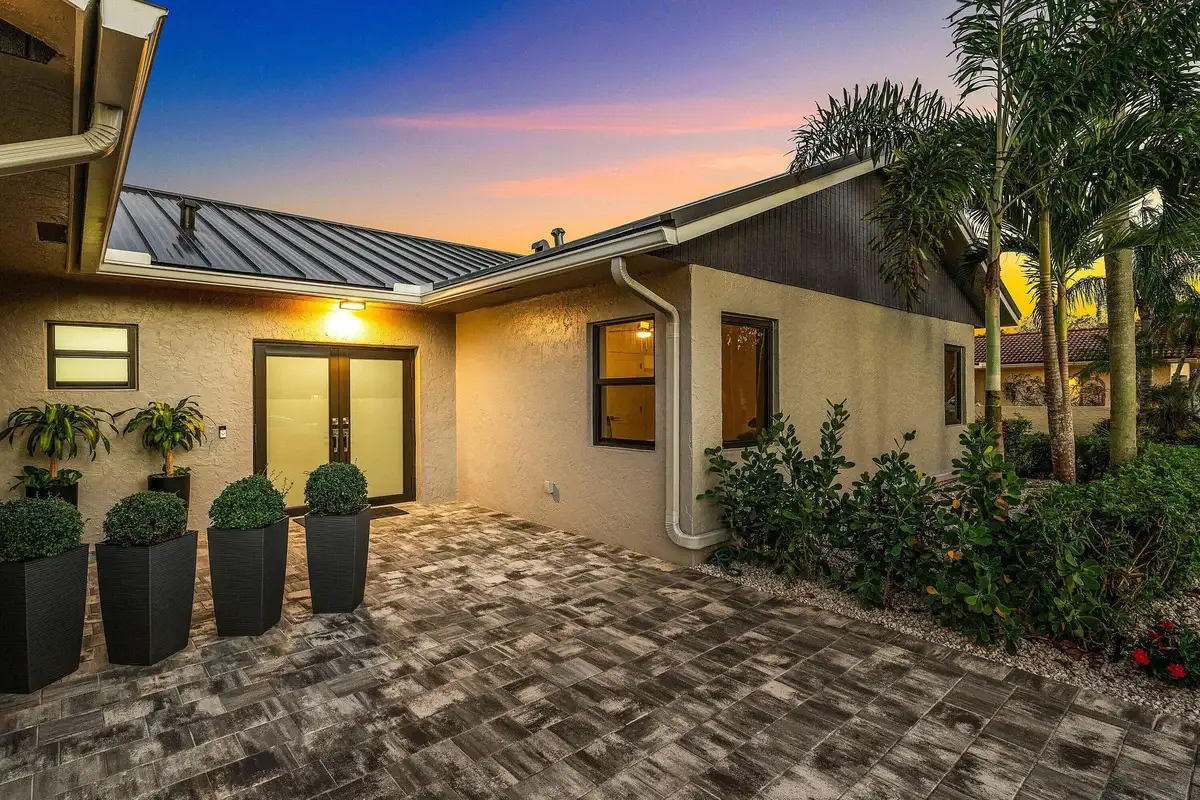 21212 Escondido Way, Boca Raton: photo 1 of 59
