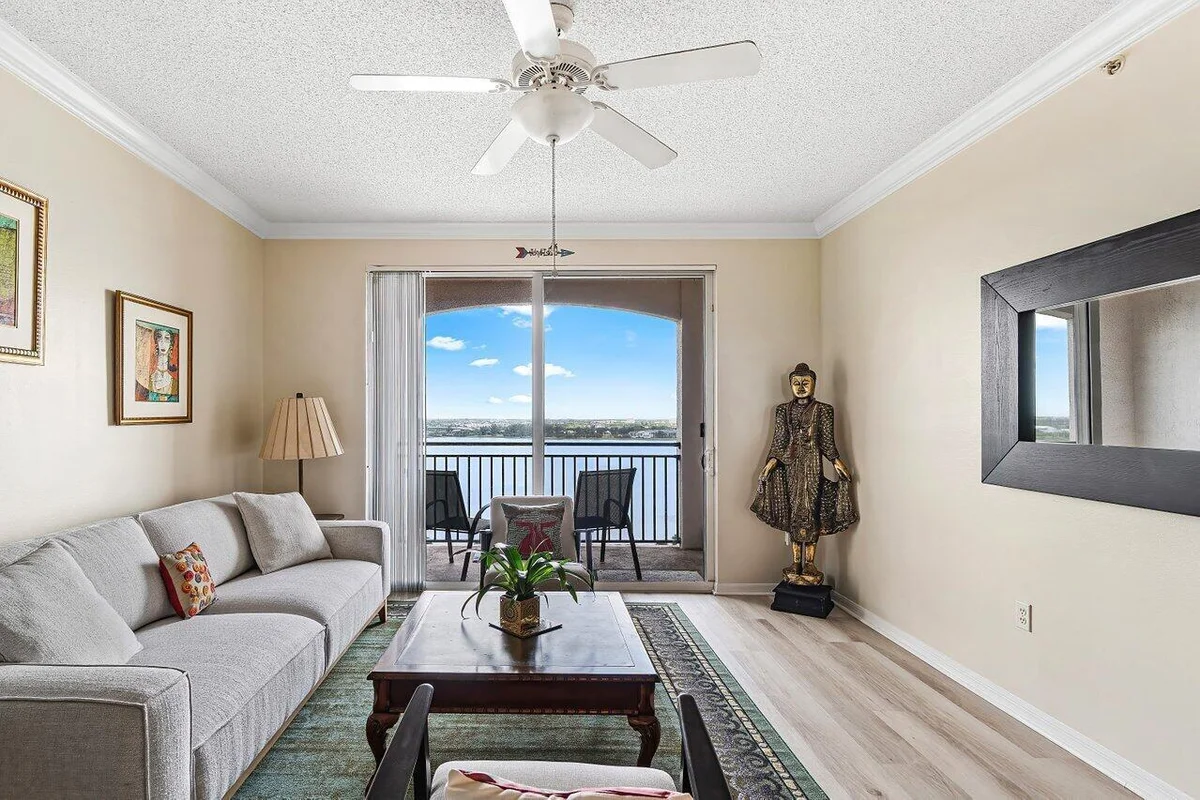 616 Clearwater Park Rd #1206, West Palm Beach: photo 1 of 33