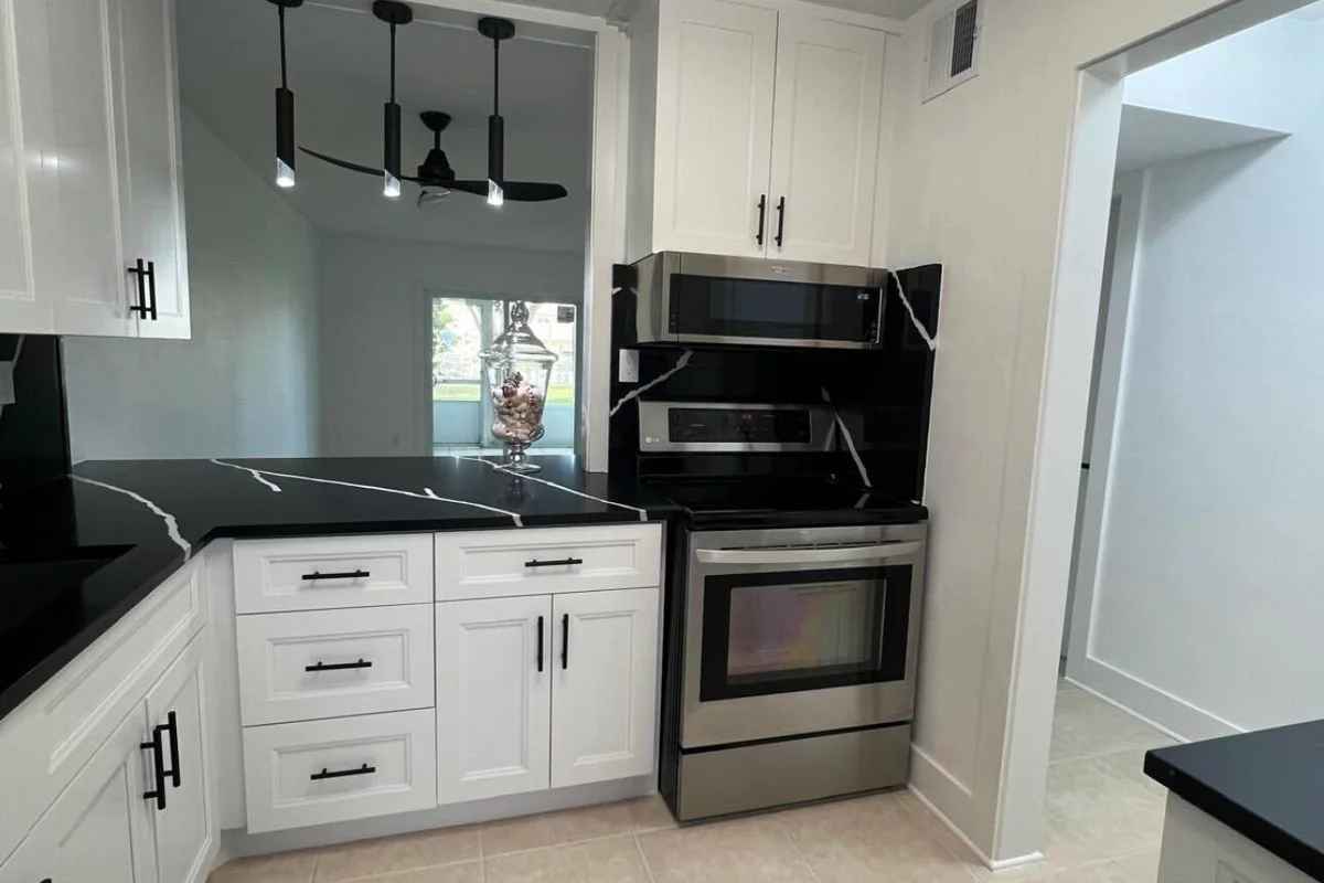 2615 Garden Dr N #104, Lake Worth Beach: photo 1 of 45