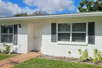 5432 Privet Pl #D, Delray Beach: photo 1 of 10