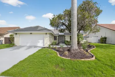 9537 Majestic Way, Boynton Beach: photo 1 of 28
