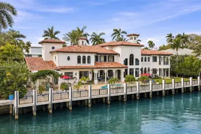 628 Coral Way, Fort Lauderdale: photo 1 of 80