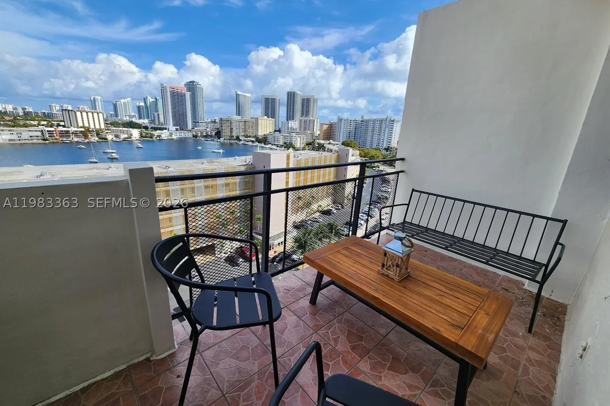 401 Golden Isles Dr #1114, Hallandale Beach: photo 1 of 56