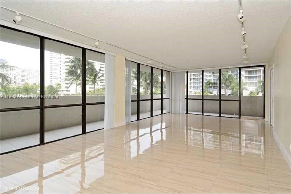 2049 S Ocean Dr #210, Hallandale Beach: photo 1 of 25