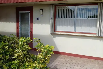 92 Seville, Delray Beach: photo 1 of 31
