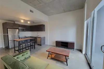 151 SE 1st St #1507, Miami: photo 1 of 29