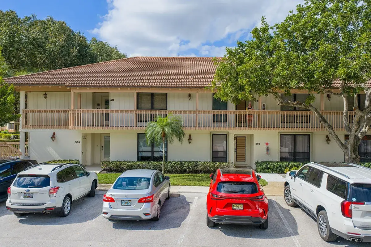 505 Brackenwood Pl, Palm Beach Gardens: photo 1 of 69