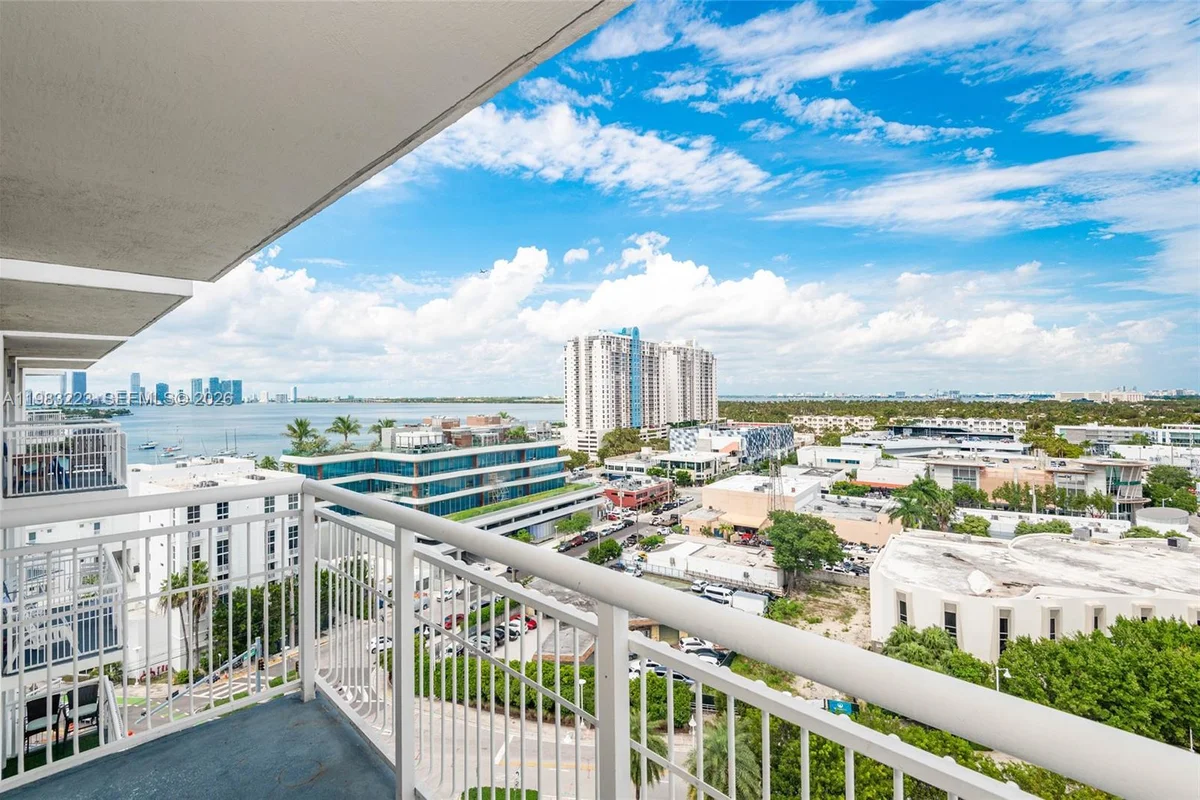 1688 West Ave #PH-07, Miami Beach: photo 1 of 27