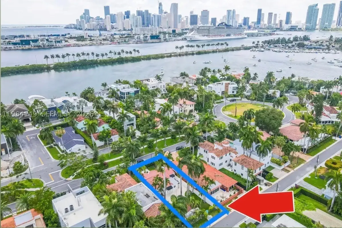 265-B Palm Ave, Miami Beach: photo 1 of 22