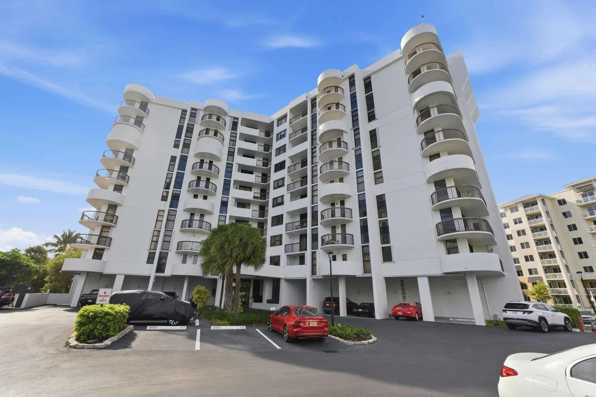 1361 S Ocean Blvd #808, Pompano Beach: photo 1 of 1