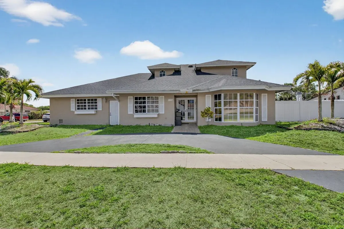 21724 Little Bear Way, Boca Raton: photo 1 of 47