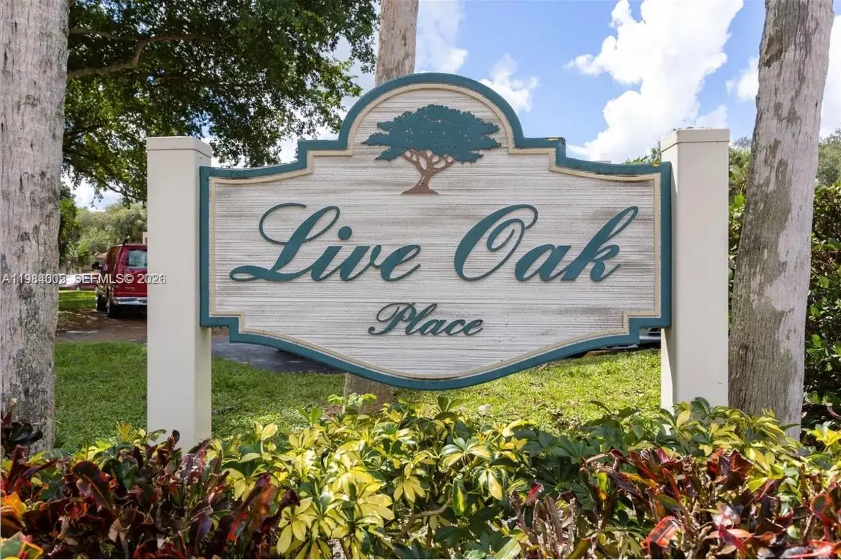 9430 Live Oak Pl #407, Davie: photo 1 of 25