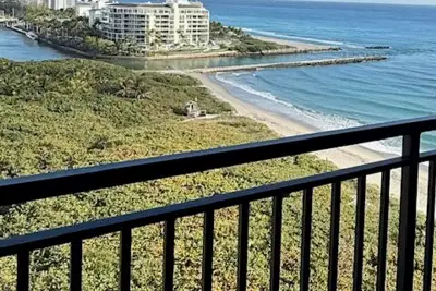 1180 S Ocean Blvd #16 D, Boca Raton: photo 1 of 50