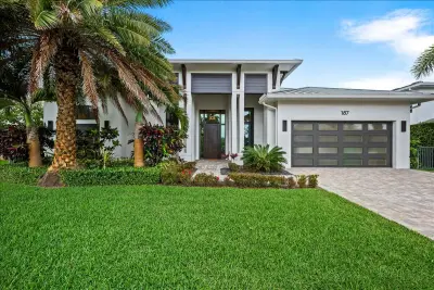 187 Shelter Ln, Jupiter: photo 1 of 42