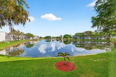 2073 Cambridge D, Deerfield Beach: photo 1 of 101