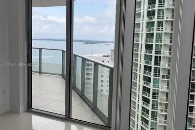 1300 Brickell Bay Dr #1903, Miami: photo 1 of 33