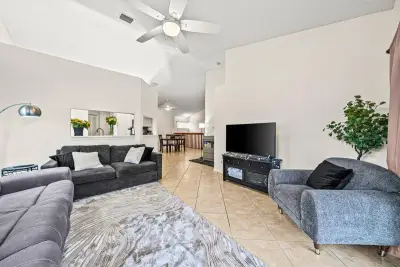 16 Via De Casas Sur #204, Boynton Beach: photo 1 of 30