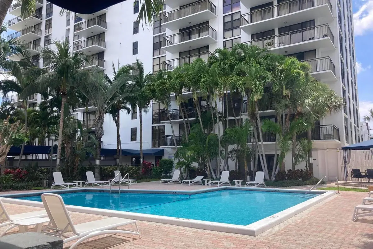 3031 N Ocean Blvd #303, Fort Lauderdale: photo 1 of 19