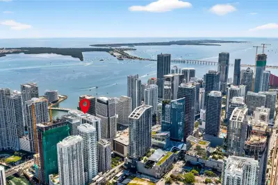500 Brickell Ave #3901, Miami: photo 1 of 34