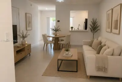 495 NE 5th Ln, Florida City: photo 1 of 29