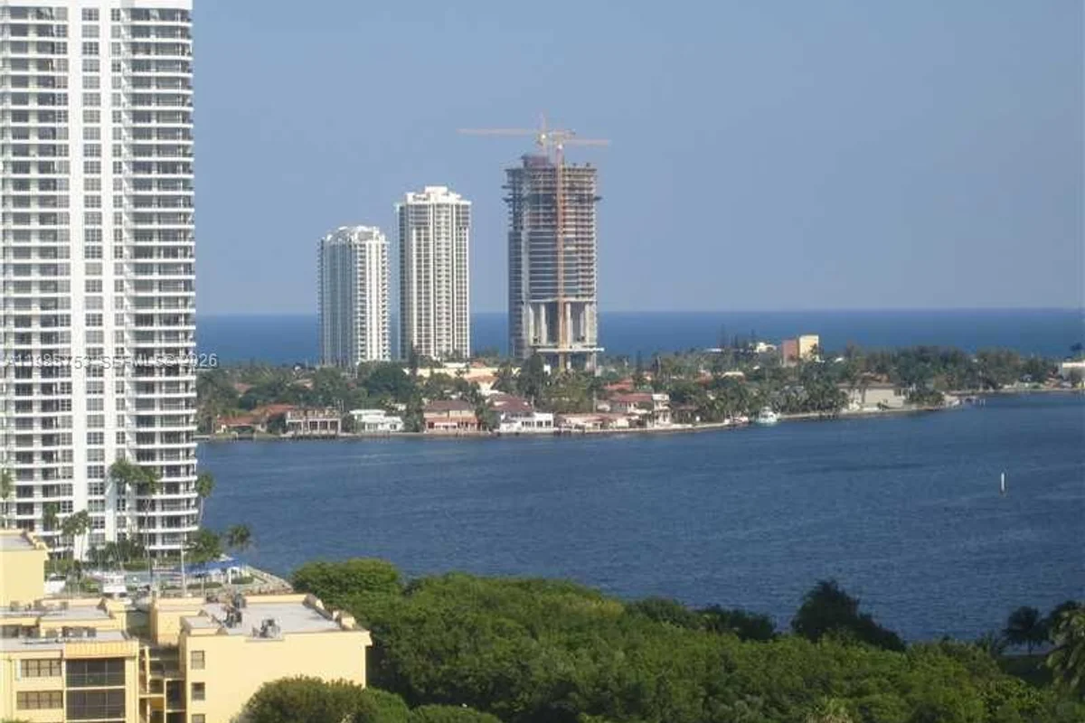 3300 NE 191st St #1708, Aventura: photo 1 of 4