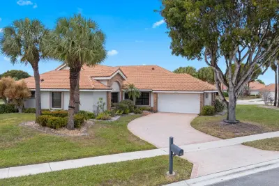 8423 Juddith Ave, Boynton Beach: photo 1 of 41