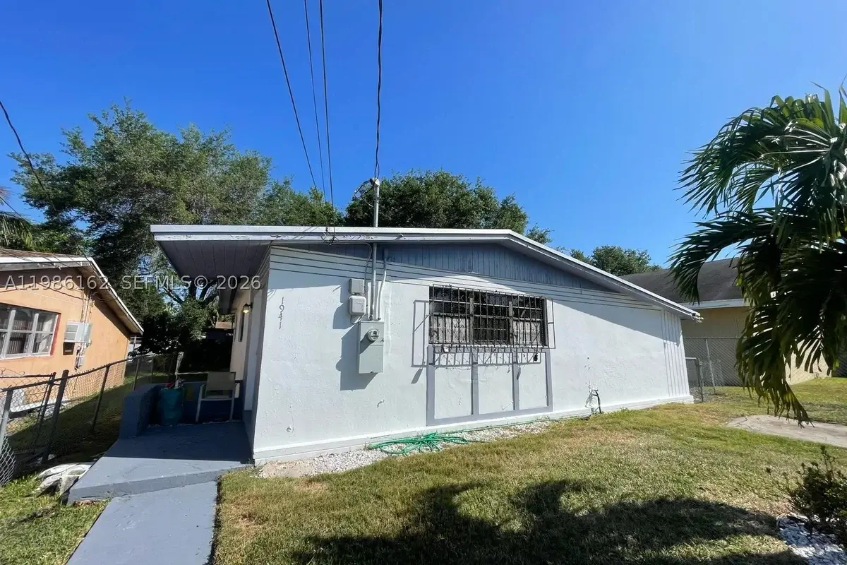1941 NW 152nd Ter, Miami Gardens: photo 1 of 5