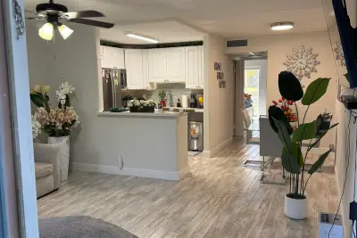 2000 Springdale Blvd #108, Palm Springs: photo 1 of 10