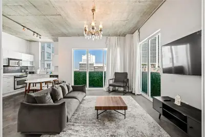 133 NE 2nd Ave #912, Miami: photo 1 of 13