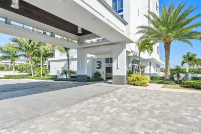 3 Water Club Way #1401, North Palm Beach: photo 1 of 1