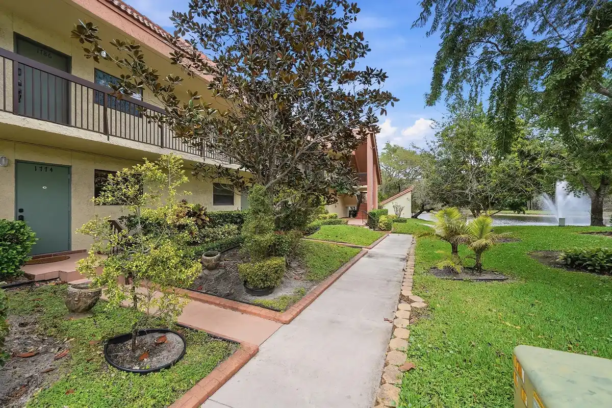 1774 Hammock Blvd #118, Coconut Creek: photo 1 of 74