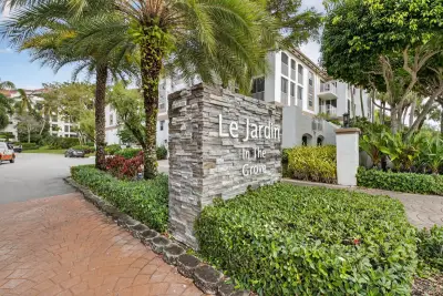 7369 Orangewood Ln #307, Boca Raton: photo 1 of 37