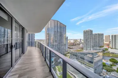 801 S Miami Ave #2909, Miami: photo 1 of 40