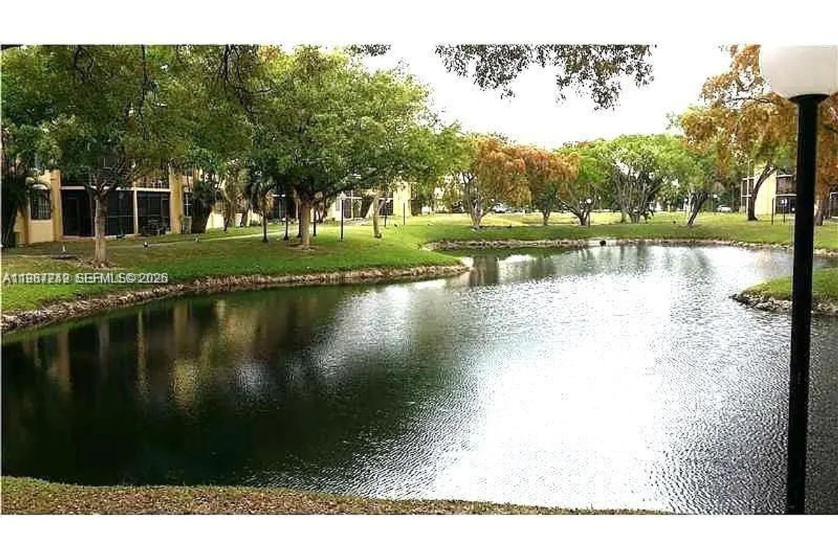 3253 Foxcroft Rd #G107, Miramar: photo 1 of 10