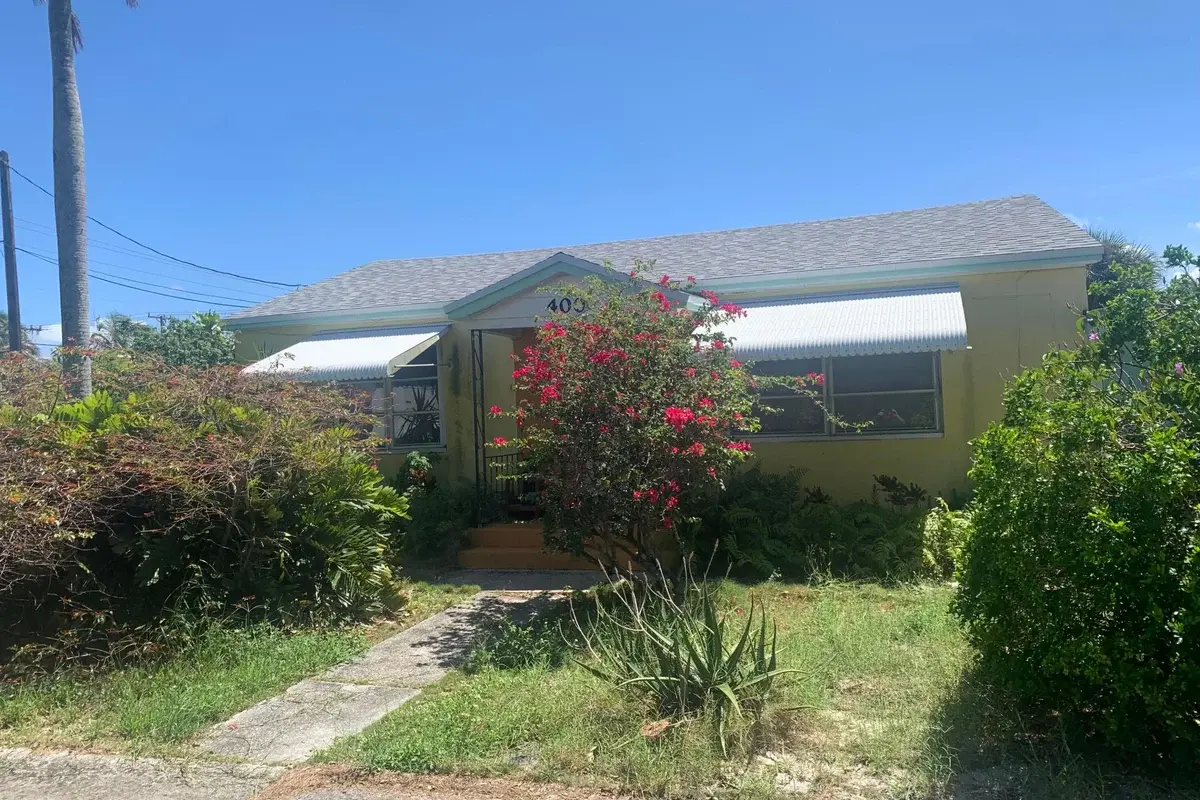 400 W Perry St A #A,b,c,d, Lantana: photo 1 of 1