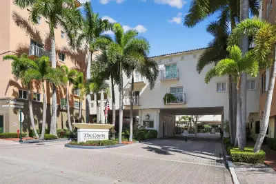 120 Jefferson Ave #12009, Miami Beach: photo 1 of 30