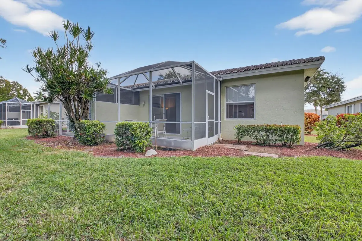 10612 Royal Caribbean Cir, Boynton Beach: photo 1 of 63